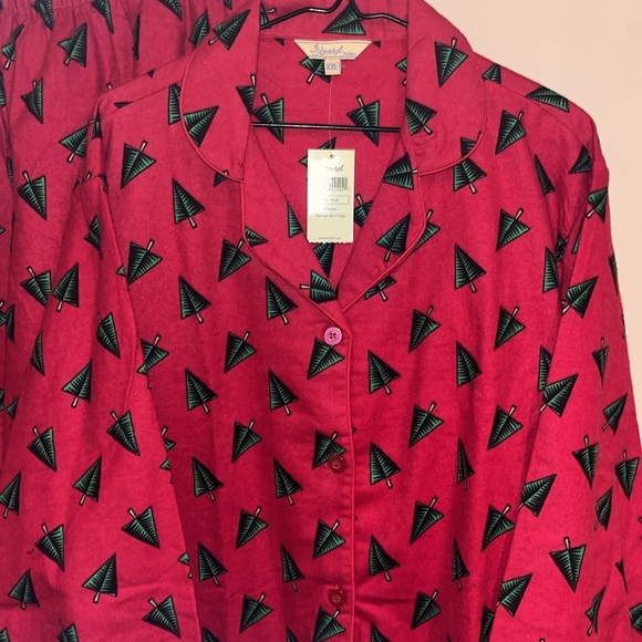 Leveret women’s size XXL red flannel pajama set with Christmas trees 100% cotton - Picture 2 of 9